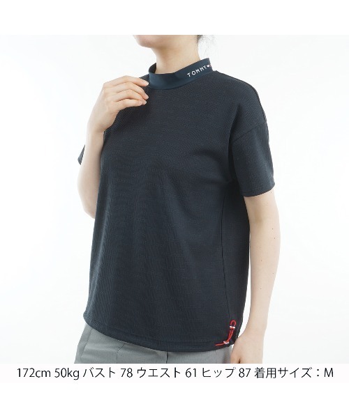 TOMMY HILFIGER GOLF（トミー ヒルフィガー ゴルフ）の「ｼﾞｬｶｰﾄﾞﾘﾗｯｸｽ 半袖ﾓｯｸﾈｯｸ（その他トップス・レディース・ホワイト/ネイビー・L/M/S/LL）」の5枚目の写真