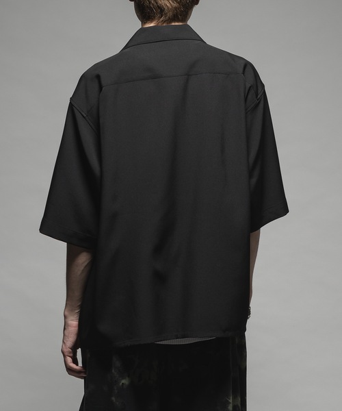 CASPER JOHN（キャスパージョン）の「Line switch high drape shirts