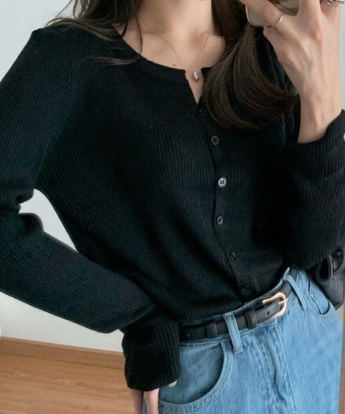 Teem Store(チームストア)の「スリムフィット コンパクトリブVネックカーディガン(カーディガン/ボレロ・レディース・ブラック/テラコッタ/グレー/ベージュ/ホワイト・F)」の1枚目の写真