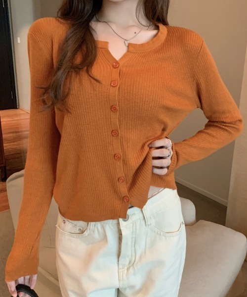 Teem Store(チームストア)の「スリムフィット コンパクトリブVネックカーディガン(カーディガン/ボレロ・レディース・ブラック/テラコッタ/グレー/ベージュ/ホワイト・F)」の13枚目の写真