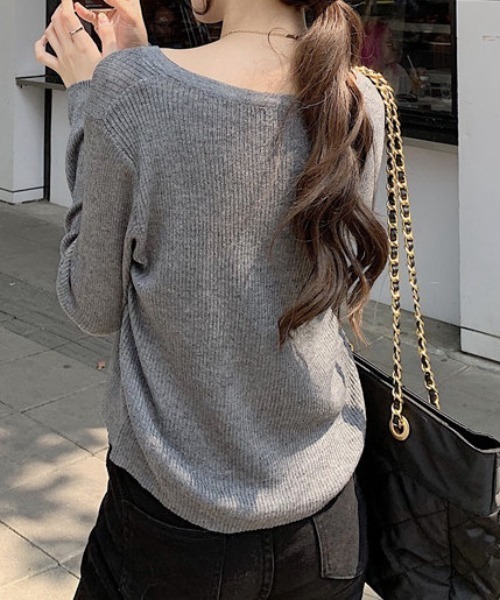 Teem Store(チームストア)の「スリムフィット コンパクトリブVネックカーディガン(カーディガン/ボレロ・レディース・ブラック/テラコッタ/グレー/ベージュ/ホワイト・F)」の12枚目の写真