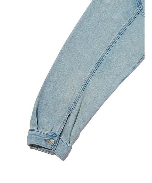 Levi's(リーバイス)の「Levi's/リーバイス SHRUNKEN 90S トラッカージャケット ライトインディゴ(デニムジャケット・レディース・ライトインディゴブルー・XS/S/M)」の5枚目の写真