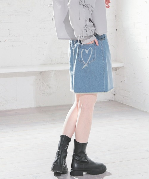 Honeys(ハニーズ)の「デニムミニスカート(デニムスカート・レディース・グレー/ライトインディゴブルー/サックスブルー系・3L/L/LL/M/S)」の9枚目の写真