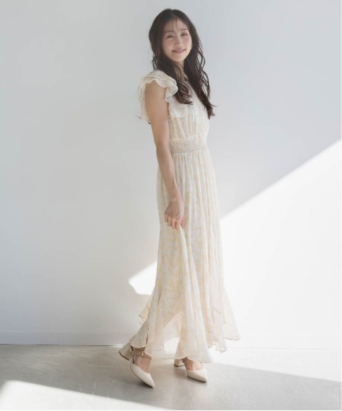 RANDA(ランダ)の「ゴールドパーツバックストラップパンプス(パンプス・レディース・アイボリー/ブラック/ベージュ/グレイッシュベージュ/ライトグレー・S/M/L/LL)」の11枚目の写真
