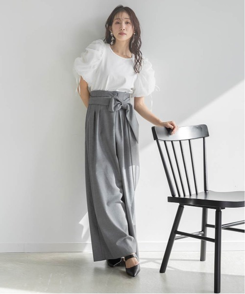 RANDA(ランダ)の「ゴールドパーツバックストラップパンプス(パンプス・レディース・アイボリー/ブラック/ベージュ/グレイッシュベージュ/ライトグレー・S/M/L/LL)」の17枚目の写真