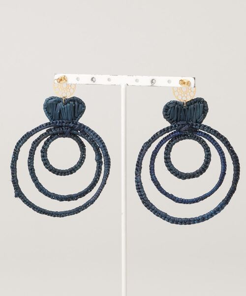 ROSE BUD（ローズバッド）の「(JALDIN DEL CIELO)ハートモチーフ×フープピアス（ピアス（両耳用）・レディース・ネイビー・ONE SIZE）」の6枚目の写真