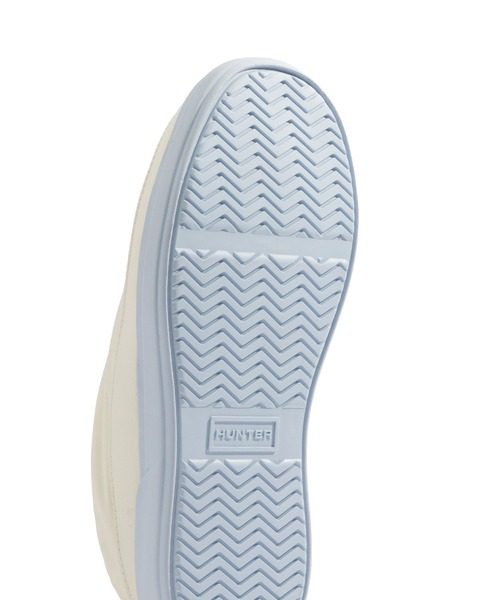 HUNTER（ハンター）の「レディース イン/アウト スリップ オン スリッパ（スリッポン・レディース・ブラック/ホワイト×ブルー/ブラック×ホワイト/ホワイト・UK3/UK4/UK5/UK6）」の8枚目の写真
