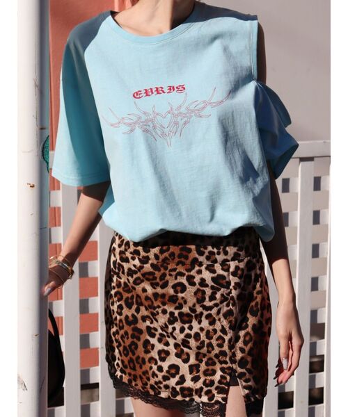 EVRIS（エヴリス）の「ショルダーカッティングBIGTシャツ（Tシャツ/カットソー・レディース・ベージュ/ホワイト/ブルー・FREE）」の20枚目の写真