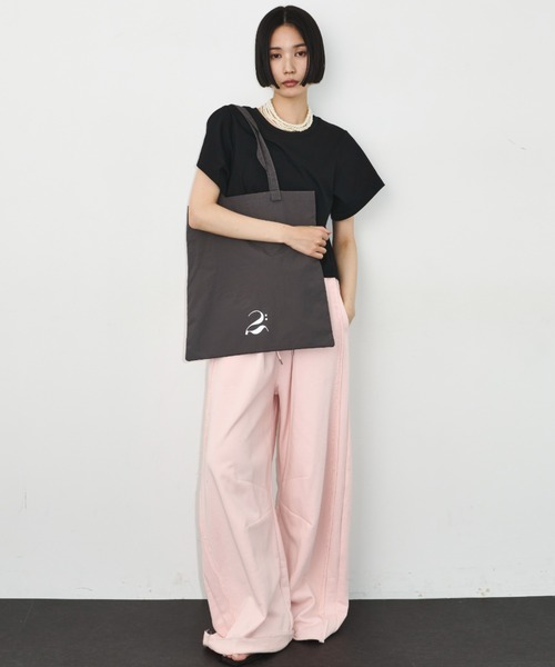 LE VERNIS（ル・ベルニ）の「LE VERNIS(ル・ベルニ)《A4サイズ対応》撥水Tote bag -DEUX-（ショルダーバッグ・レディース・グレー/ブラウン・FREE）」の8枚目の写真