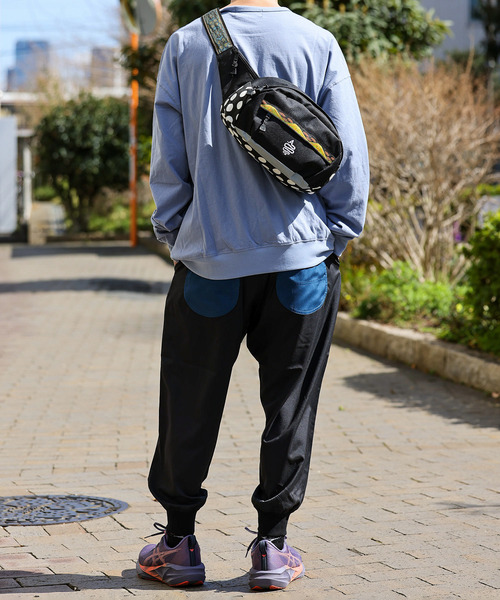 ALDIES（アールディーズ）の「Reflection Waist Bag / リフレクションウエストバッグ（ショルダーバッグ・メンズ・マルチ/ブラック・FREE）」の17枚目の写真