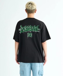 DC SHOES（ディーシーシューズ）の「25 GRAFFITTI SS/DCバックプリント半袖Tシャツ（Tシャツ/カットソー）」