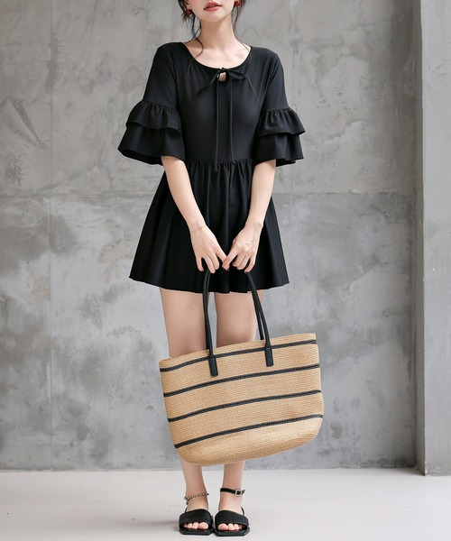 TeddyShop(テディショップ)の「【大きいサイズ有】レディース水着 ティアード フリル ワンピース風 バックボタン オールインワン スイムウェア(水着・レディース・ブラック/ダークブラウン・S/L/M/LL)」の11枚目の写真