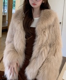 [Mela] FAKE FUR COAT グレイッシュベージュ Fluffy faux fur coat | Judin