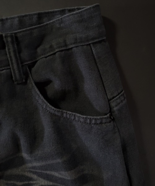 EFFECTION(エフェクション)の「EFFECTION // vintage wash wide balloon buggy curve denim pants〈ヴィンテージウォッシュ加工 ワイド バルーン バギー カーブ デニム パンツ〉(デニムパンツ・メンズ・ブルー系その他/ブラック系その他・MEDIUM/LARGE/X-LARGE/SMALL)」の12枚目の写真