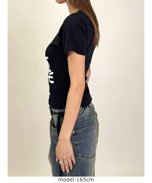 EGOIST(エゴイスト)の「手書き風ロゴTシャツ(Tシャツ/カットソー・レディース・ブラック/ホワイト・FREE)」の11枚目の写真