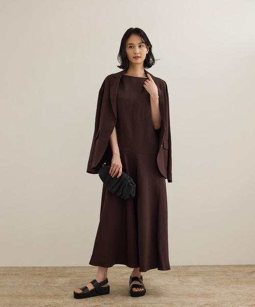 ROPE'（ロペ）の「レーヨンリネン スラッシュドネックワンピース【セットジャケット対応】（ワンピース・レディース・ブラウン/ネイビー/イエロー・36/38）」の7枚目の写真