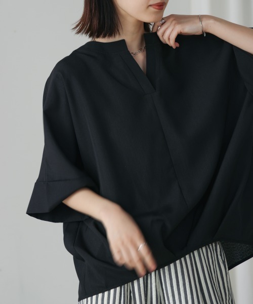 Bou Jeloud(ブージュルード)の「麻ライクキーネックタックスリーブブラウス(シャツ/ブラウス・レディース・ブラック/グリーン/イエロー/ベージュ・FREE)」の10枚目の写真