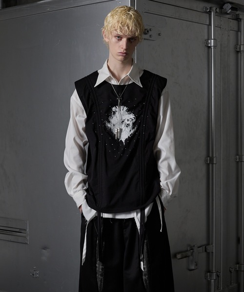 GRANCYシャーリングデザインラインストーングラフィックノースリーブT GRANCY】Shirring Design Rhinestone Graphic Sleeveless Tshirt