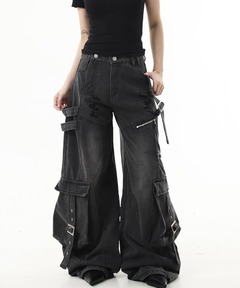 セール】カーゴレザーストレートパンツ（カーゴパンツ）｜Darich