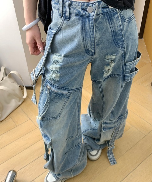 セール】ダメージ加工オーバーサイズカーゴデニムパンツ（デニムパンツ