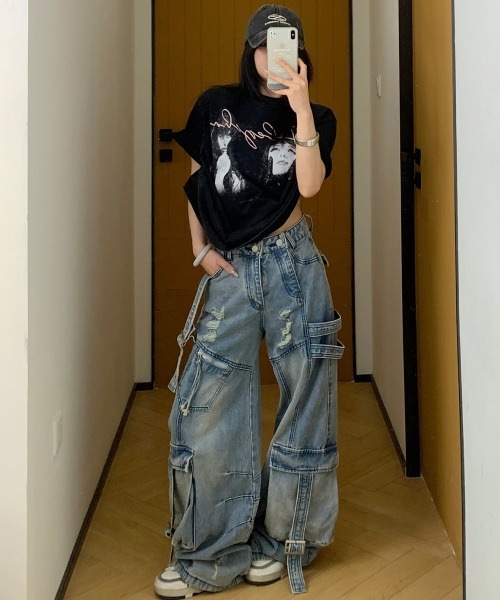 mushwear（マッシュウェア）の「ダメージ加工オーバーサイズカーゴデニムパンツ（デニムパンツ・メンズ・ブルー/ブラック・X-LARGE/LARGE/SMALL/MEDIUM）」の17枚目の写真