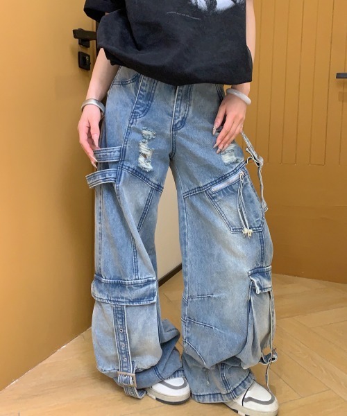 セール】ダメージ加工オーバーサイズカーゴデニムパンツ（デニムパンツ
