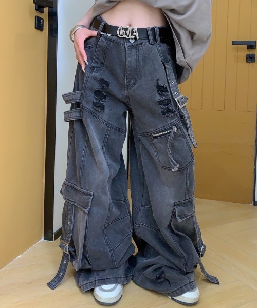 セール】ダメージ加工オーバーサイズカーゴデニムパンツ（デニムパンツ