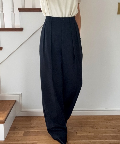 LAUIR（ラウアー）の「リネン混ツータックスラックス[高身長サイズMT/低身長サイズS有り]（スラックス・レディース・グレー/ブラック/アイボリー・SMALL/MEDIUM/LARGE/MT）」の17枚目の写真