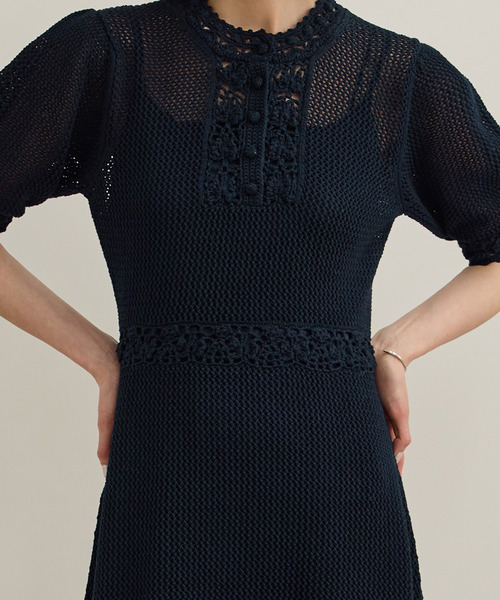 ROPE'（ロペ）の「クロシェニットワンピース/洗える（ワンピース・レディース・ホワイト/ネイビー・FREE）」の4枚目の写真