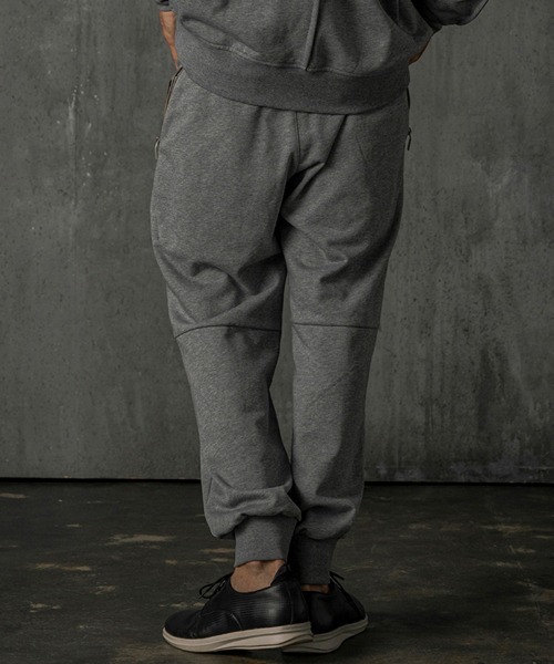 C DIEM（カルペディエム）の「mp13744-Embossed Logo Pants スウェットパンツ（スウェットパンツ・メンズ・ブラック/トップグレー・M/L/XL）」の16枚目の写真