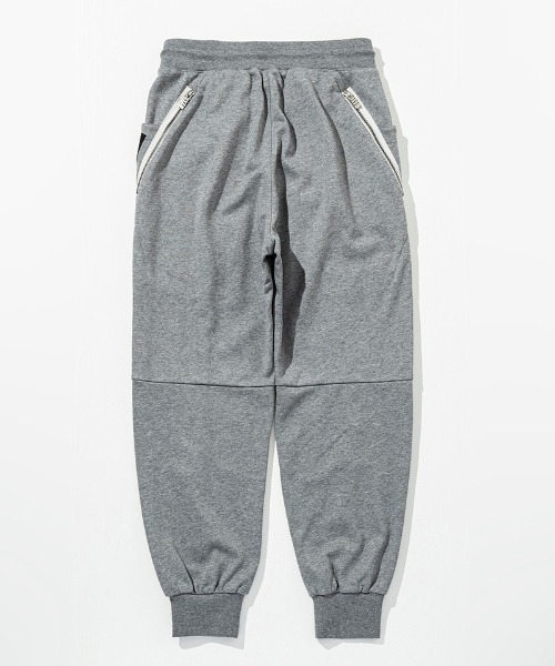 C DIEM（カルペディエム）の「mp13744-Embossed Logo Pants スウェットパンツ（スウェットパンツ・メンズ・ブラック/トップグレー・M/L/XL）」の10枚目の写真