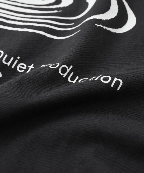 PEACE & QUIET（ピースアンドクワイエット）の「Peace & Quiet / ピース ＆ クワイエット Akashic Records T-Shirt（Tシャツ/カットソー・メンズ・ブラック・MEDIUM/LARGE/X-LARGE）」の2枚目の写真