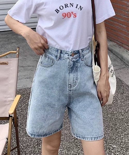 ampm(エーエムピーエム)の「デニムハーフパンツ(デニムパンツ・レディース・ブルー系その他/ブルー系その他2・S/M/L)」の1枚目の写真