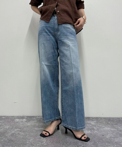 fredy emue(フレディエミュ)の「ライトオンスFRセミワイドデニムパンツ(デニムパンツ・レディース・サックスブルー/ネイビー・36/38)」の18枚目の写真