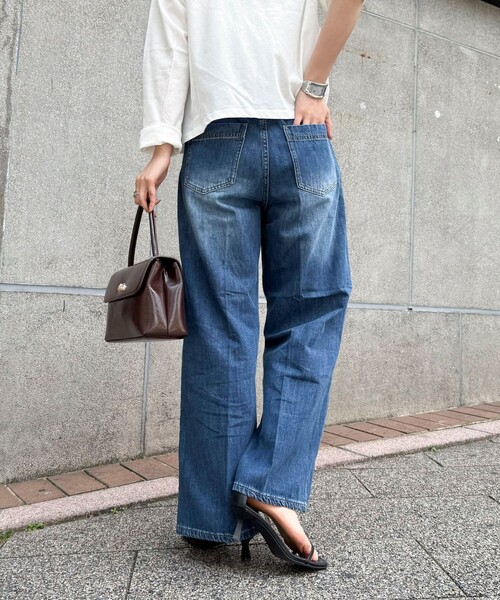 fredy emue(フレディエミュ)の「ライトオンスFRセミワイドデニムパンツ(デニムパンツ・レディース・サックスブルー/ネイビー・36/38)」の3枚目の写真