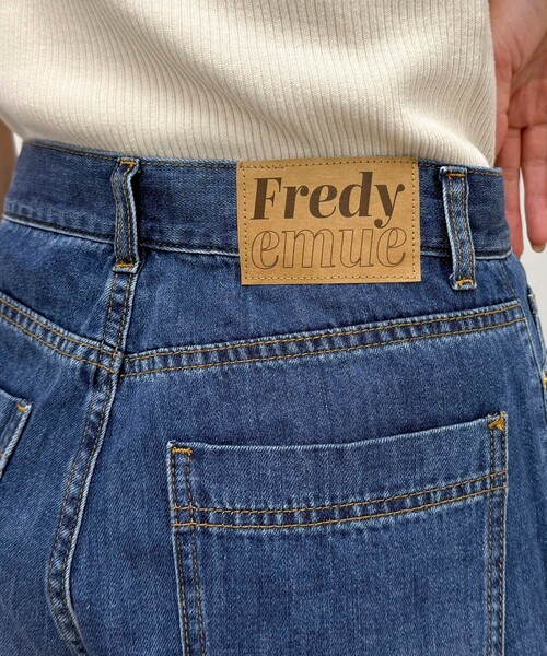 fredy emue(フレディエミュ)の「ライトオンスFRセミワイドデニムパンツ(デニムパンツ・レディース・サックスブルー/ネイビー・36/38)」の7枚目の写真