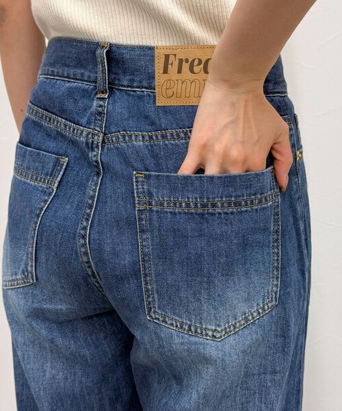 fredy emue(フレディエミュ)の「ライトオンスFRセミワイドデニムパンツ(デニムパンツ・レディース・サックスブルー/ネイビー・36/38)」の8枚目の写真