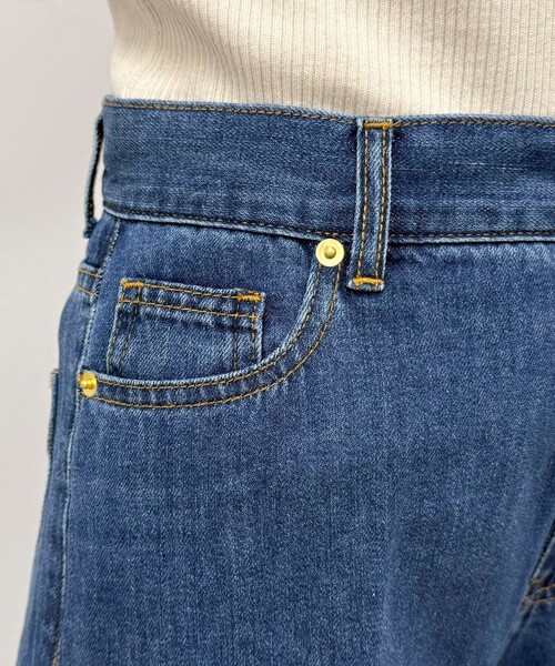 fredy emue(フレディエミュ)の「ライトオンスFRセミワイドデニムパンツ(デニムパンツ・レディース・サックスブルー/ネイビー・36/38)」の12枚目の写真