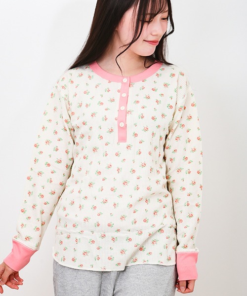 JEMORGAN(ジェーイーモーガン)の「JEMORGAN 花柄クレリック ヘンリー(Tシャツ/カットソー・レディース・ブルー/ラベンダー/ピンク/ブルー系その他・XXXS)」の1枚目の写真