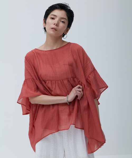 Brown&Street(ブラウンアンドストリート)の「シアーカバートップス(シャツ/ブラウス・レディース・コーラル/ホワイト・FREE)」の2枚目の写真