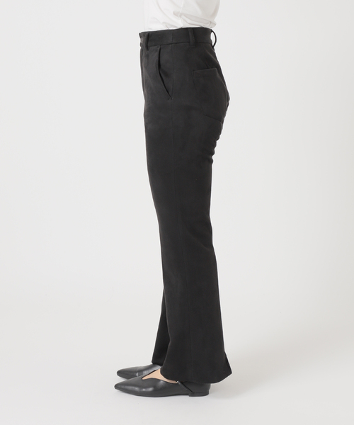 B.C STOCK（ベーセーストック）の「ウォッシャブル / ヌバック調フレアスリムパンツ（その他パンツ・レディース・ブラック/ブラウン・SMALL/MEDIUM）」の15枚目の写真