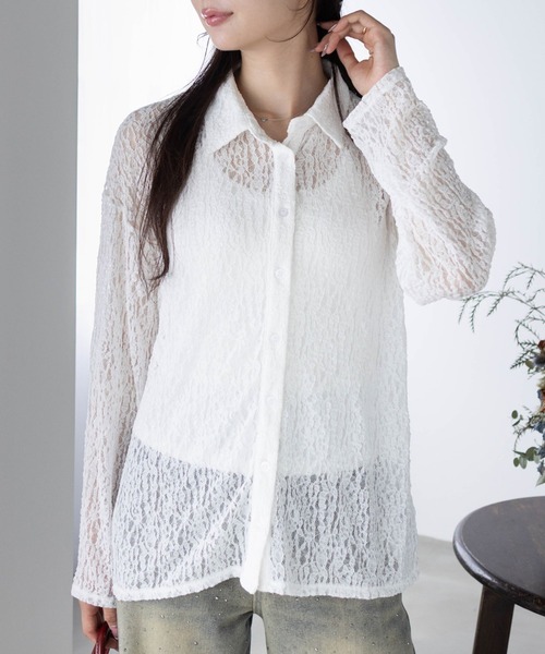 CLEAR BASIC（クリアベーシック）の「レース長袖オーバーシャツ[着心地抜群 レース 大人 モード]≪SS新作≫（シャツ/ブラウス・レディース・ブラック/オフホワイト・F）」の2枚目の写真