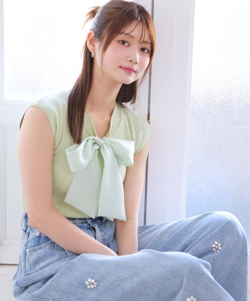 AND COUTURE(アンドクチュール)の「リボンフレンチスリーブプルオーバー(Tシャツ/カットソー・レディース・オフホワイト/ブラック/ピンク/ミント・FREE)」の3枚目の写真