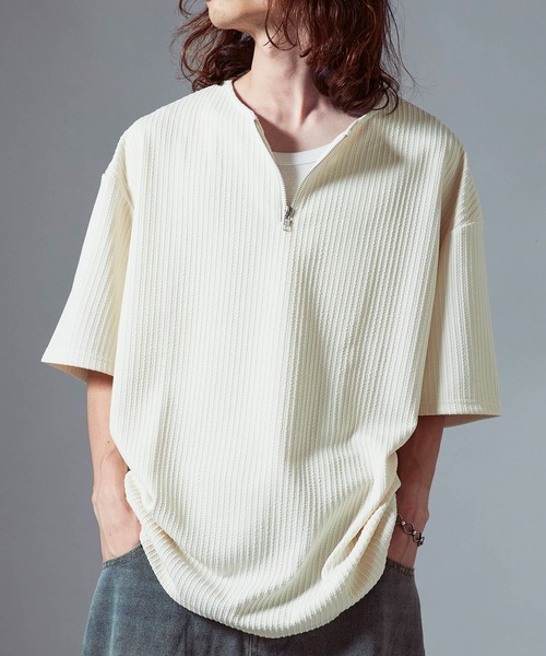 Theater code(シアターコード)の「Ribbed knit half-zip top / リブ編みニット ハーフジップトップス 2026年春夏(Tシャツ/カットソー・メンズ・ホワイト/アイボリー/ブラック・L/M)」の2枚目の写真