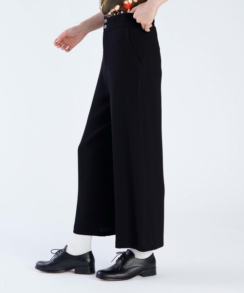 agnes b.（アニエスベー）の「ブラック トリアセテート クレープ パンツ "Tyra"（その他パンツ・レディース・ブラック・38/36）」の3枚目の写真