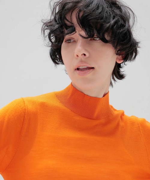 DRESSLAVE(ドレスレイブ)の「18G soft sheer mockneck pull(18ゲージソフトシアーモックネックプルオーバー)(ニット/セーター・レディース・ホワイト/オレンジ/ネイビー・38)」の20枚目の写真