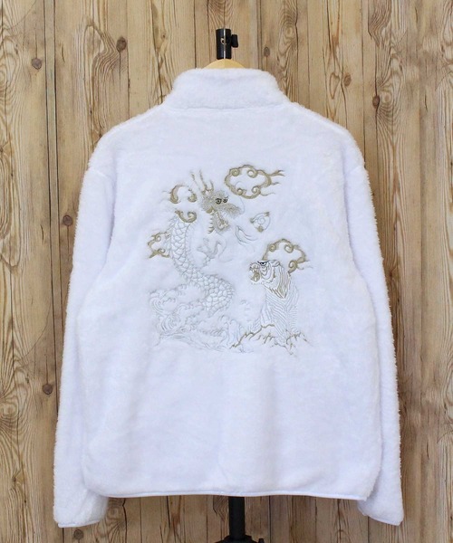 TopIsm(トップイズム)の「刺繍入り スタンドフルジップ フリースジャケット(ブルゾン・メンズ・ブラック系1/ブラック系3/ホワイト系4/ネイビー系1/ホワイト系1/ホワイト系2/ネイビー系4/ブラック系5/ネイビー系5/ネイビー系3/ブラック系2/ネイビー系2/ホワイト系3/ブラック系4/ホワイト系5・L/XL/M)」の5枚目の写真
