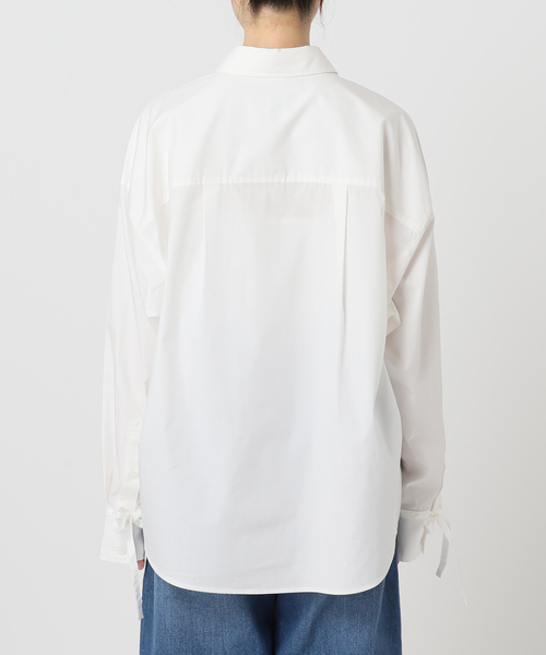 U by SPICK&SPAN(ユーバイスピックアンドスパン)の「リボンスリーブオーバーシャツ(シャツ/ブラウス・レディース・ホワイト/サックスブルー・FREE)」の6枚目の写真