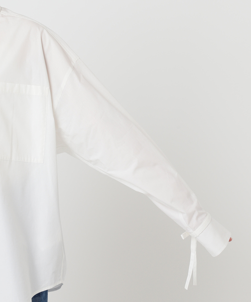 U by SPICK&SPAN(ユーバイスピックアンドスパン)の「リボンスリーブオーバーシャツ(シャツ/ブラウス・レディース・ホワイト/サックスブルー・FREE)」の8枚目の写真