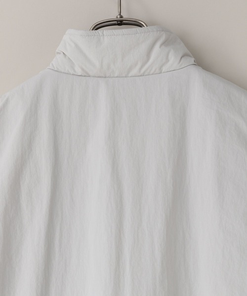 LOWRYS FARM(ローリーズファーム)の「【LFM(U)】エアサーマルスタンドベスト 494556(ダウンジャケット/コート・メンズ・ブラック/ライトグレー・MEDIUM/LARGE)」の11枚目の写真